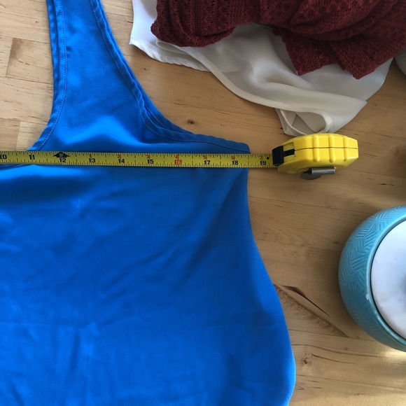 Two Lush Blouses Small & Medium - Picture 6 of 7